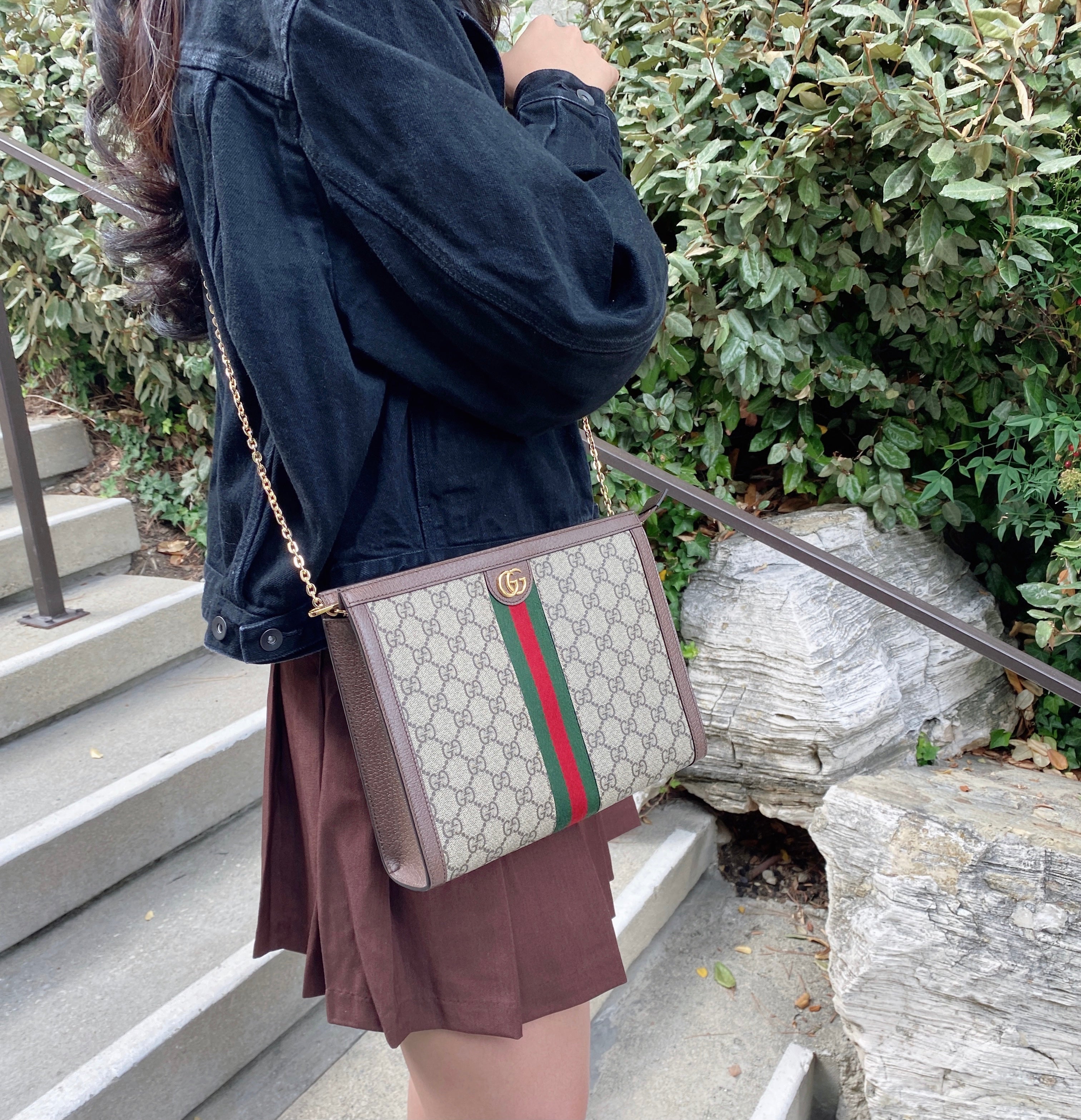 Convert the Gucci Ophidia Pouch to a crossbody with our conversion kit!!  The LV Toiletry 26 and Gucci Ophidia Pouch are similar in size 😊 Watch  the